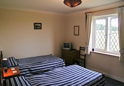 Twin beds at Bournestream self-catering